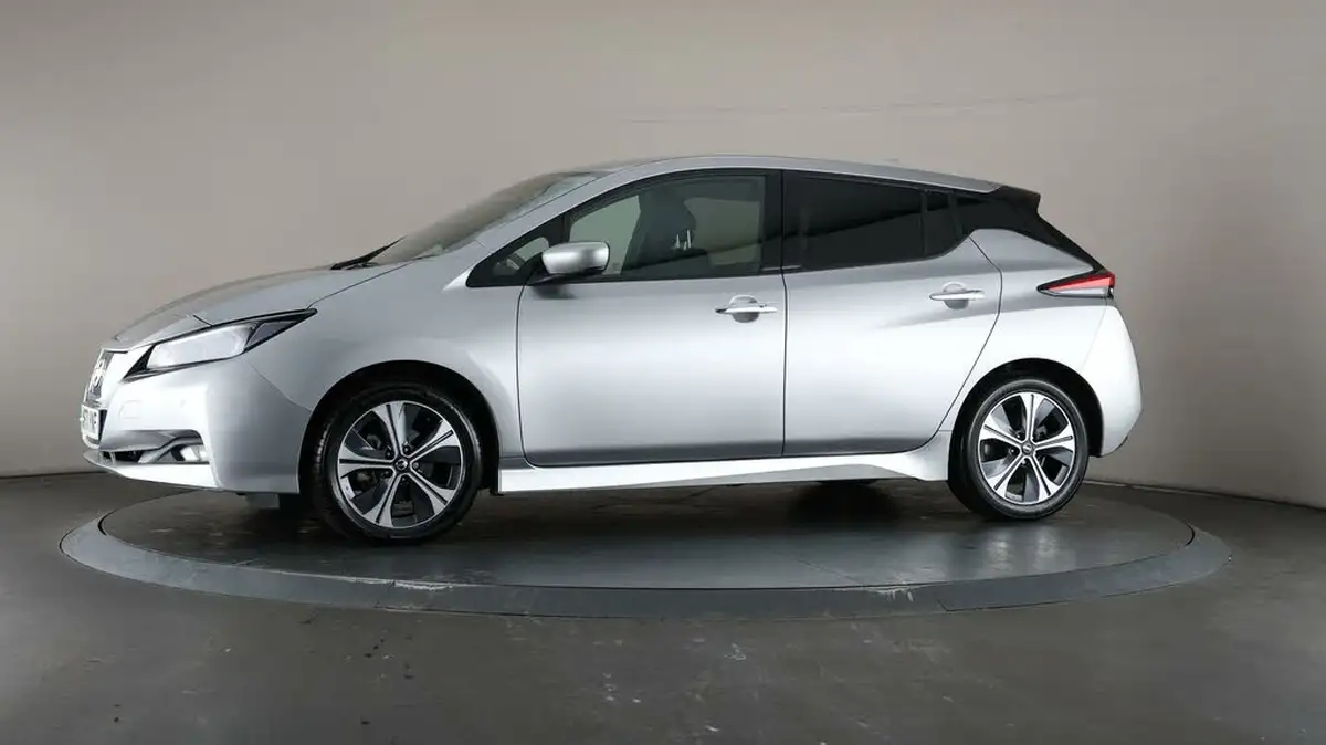 2022-nissan-leaf-e-n-connecta-big-32