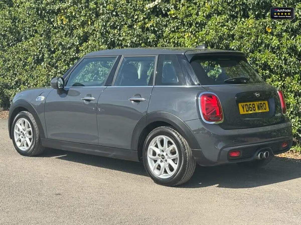 2018-mini-cooper-20-cooper-s-series-ii-ss-hatchback-5d-big-5