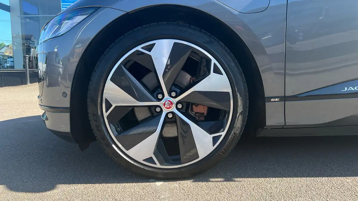 2019-jaguar-i-pace-ev400-se-big-24
