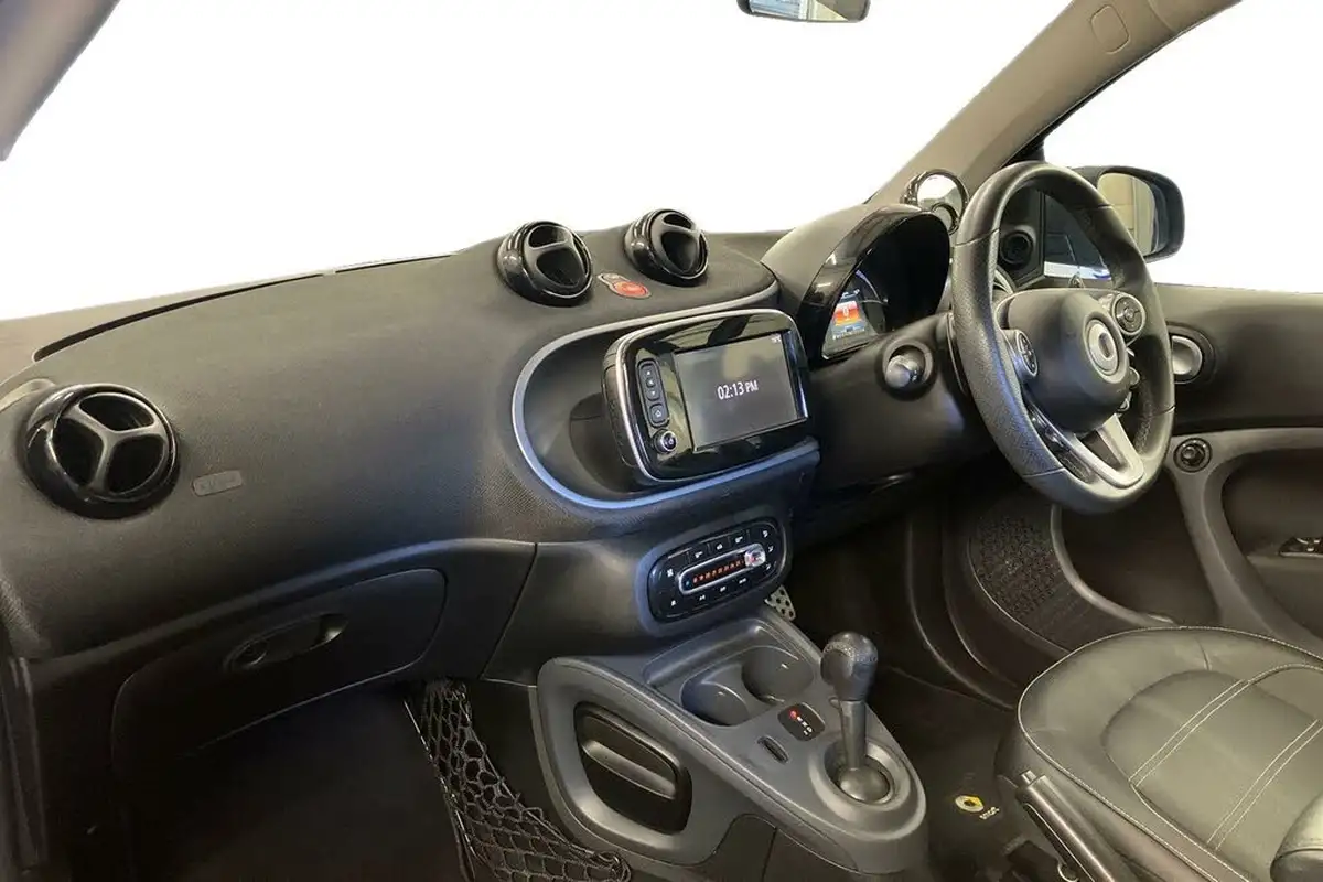2017-smart-fortwo-10-prime-sport-71bhp-premiumss-coupe-twinamic-big-11