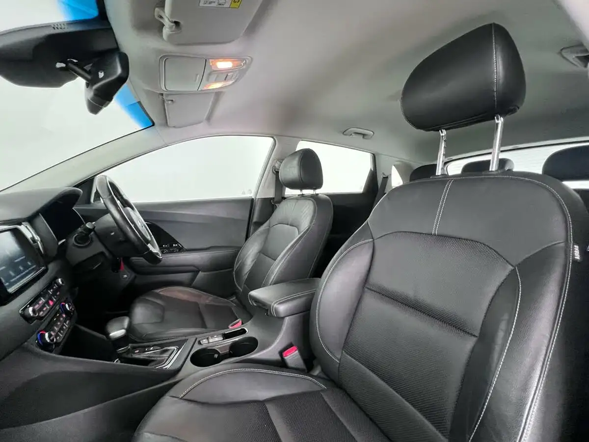 2018-kia-niro-16-gdi-3-156kwh-16-alloy-wheels-big-11