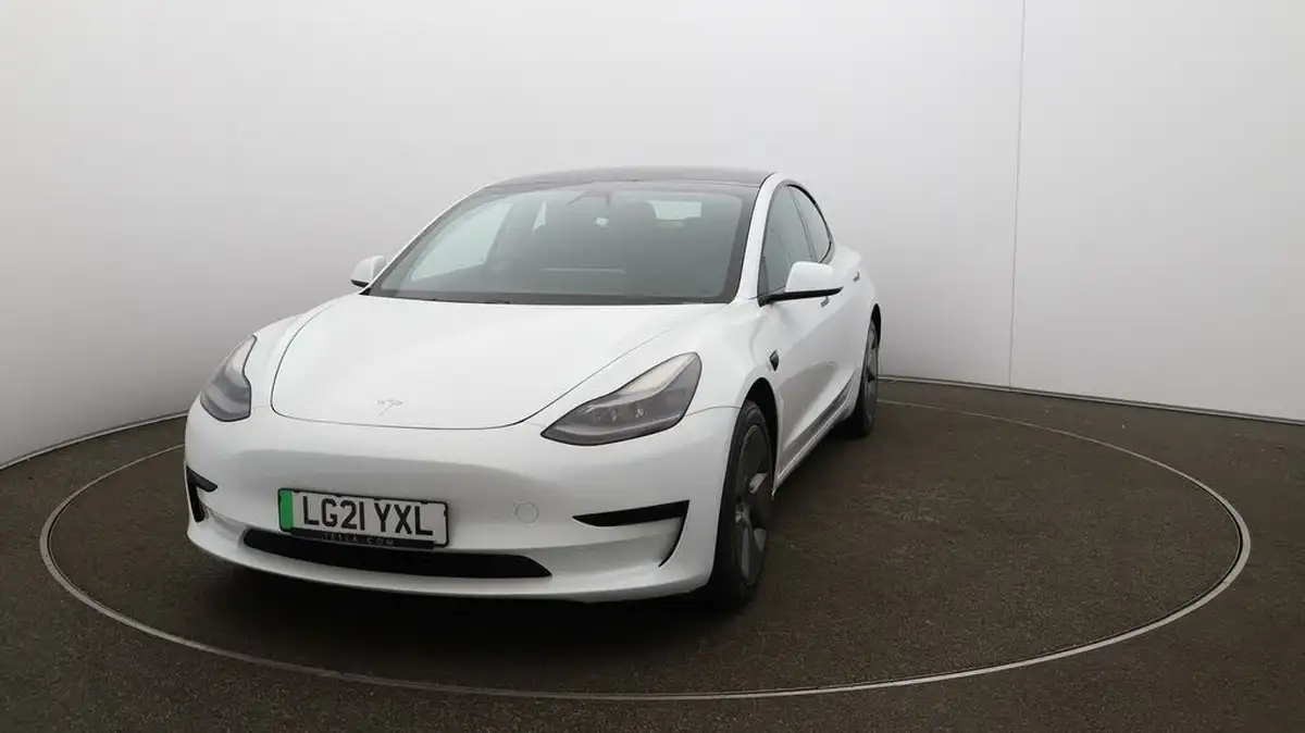 2021-tesla-model-3-e-long-range-4x4-big-29