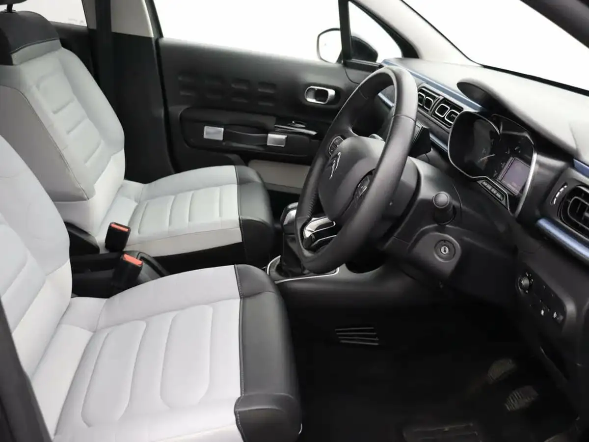 2023-citroen-c3-12-puretech-elle-83ps-ss-big-20