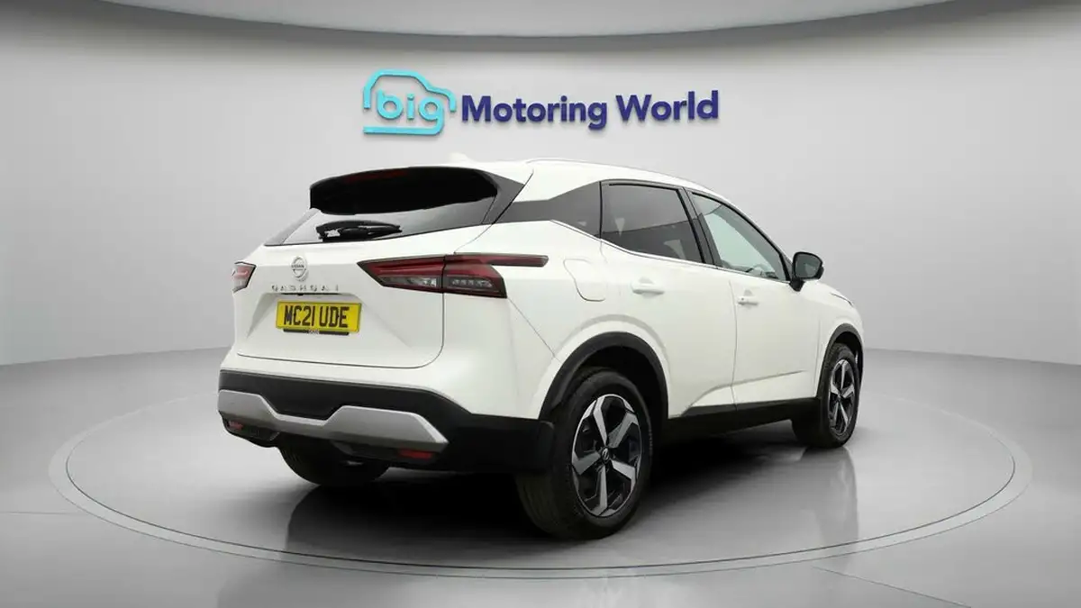 2021-nissan-qashqai-13-dig-t-premiere-edition-158ps-x-tronic-big-6