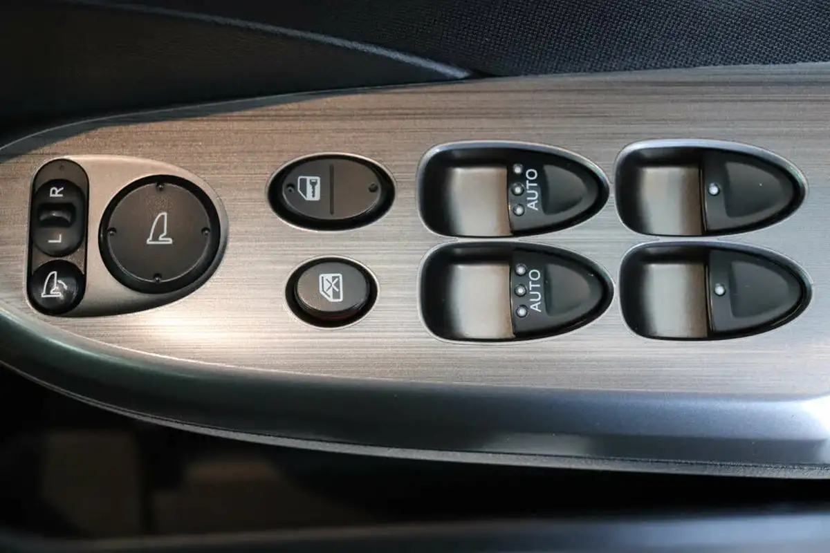 2011-honda-civic-18-es-t-big-24
