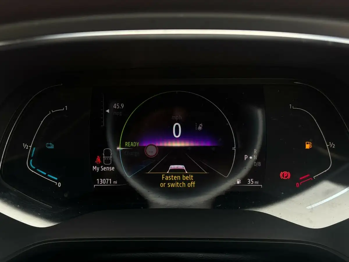 2022-renault-captur-16-rs-line-145ps-rs-line-e-tech-hybrid-big-19