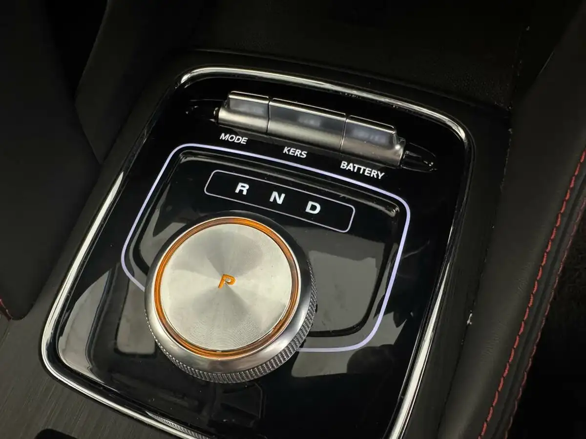 2022-mg-zs-suv-e-trophy-ev-176ps-big-24