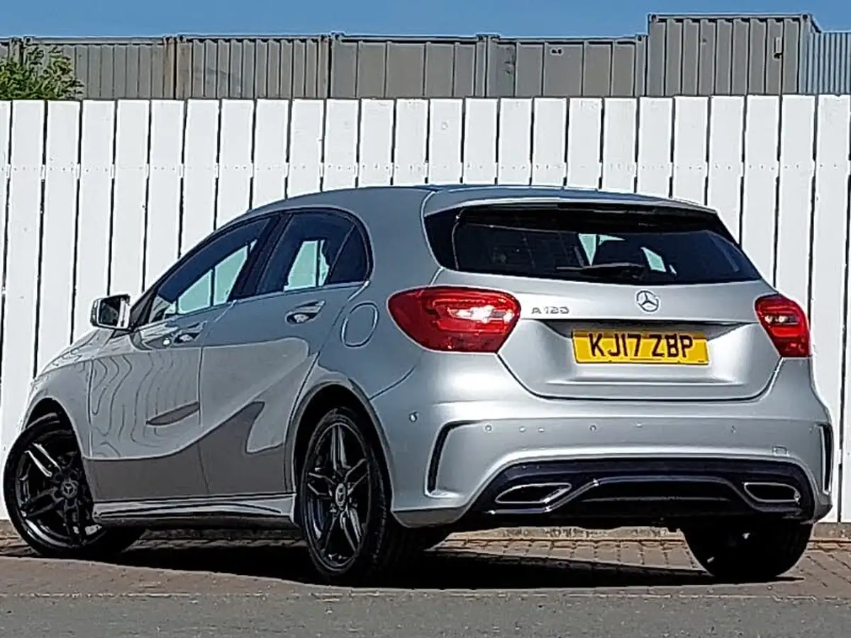 2017-mercedes-benz-a-class-16-a180-amg-line-executivess-7g-dct-big-1