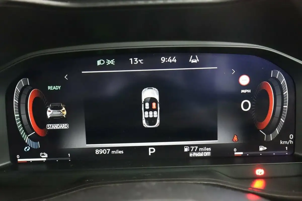 2024-nissan-juke-16-hybrid-tekna-big-15