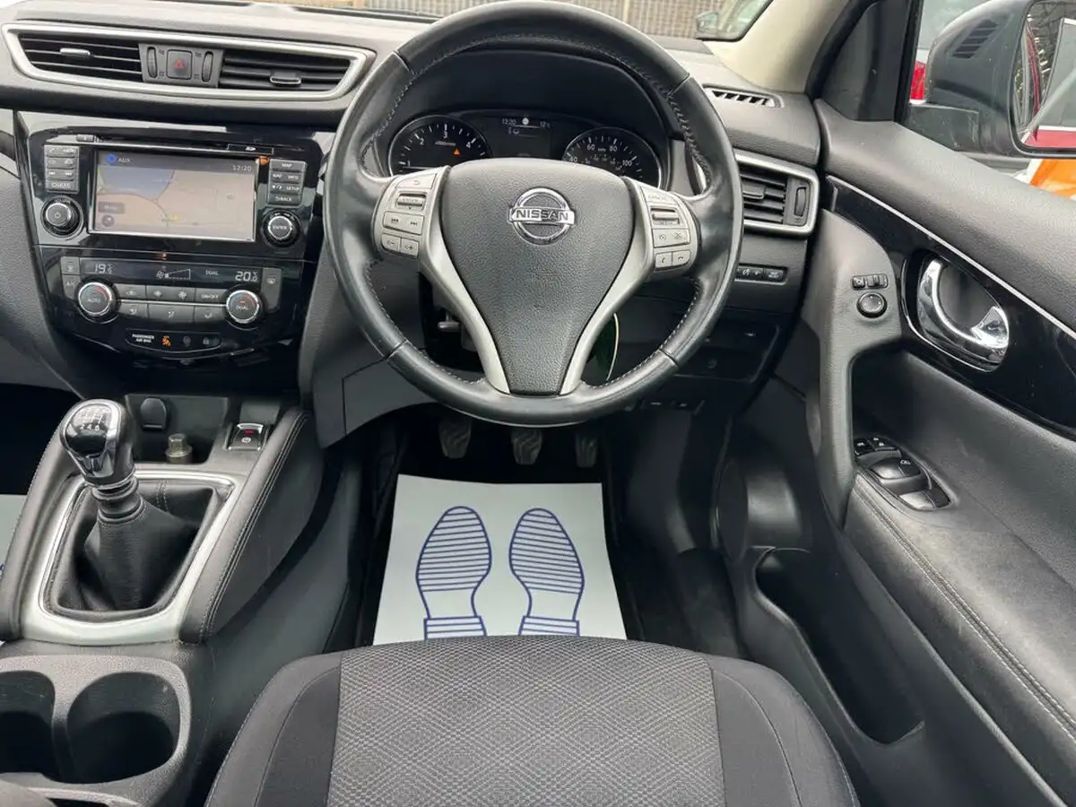 2017-nissan-qashqai-15dci-n-connecta-executive-pack-big-13