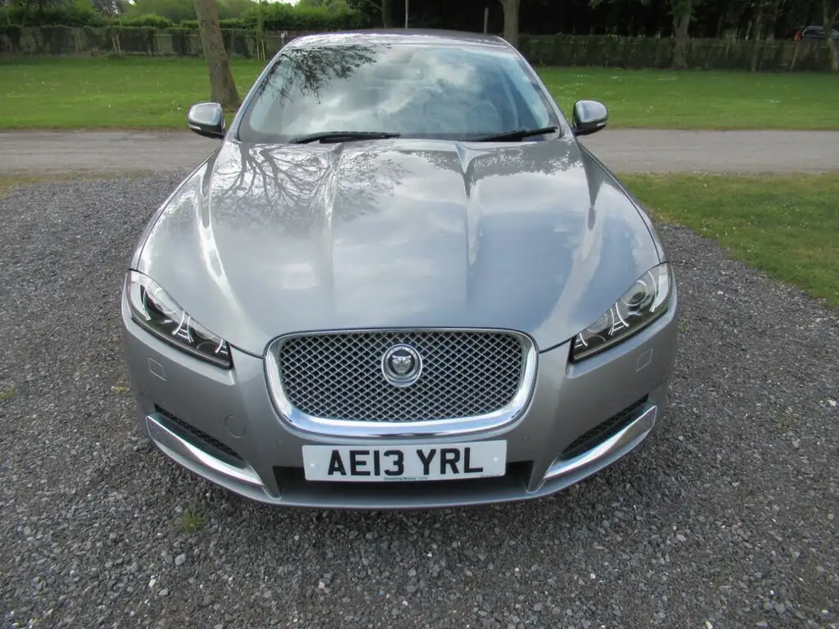 2013-jaguar-xf-22td-luxury-163ps-ss-saloon-4d-auto-big-1