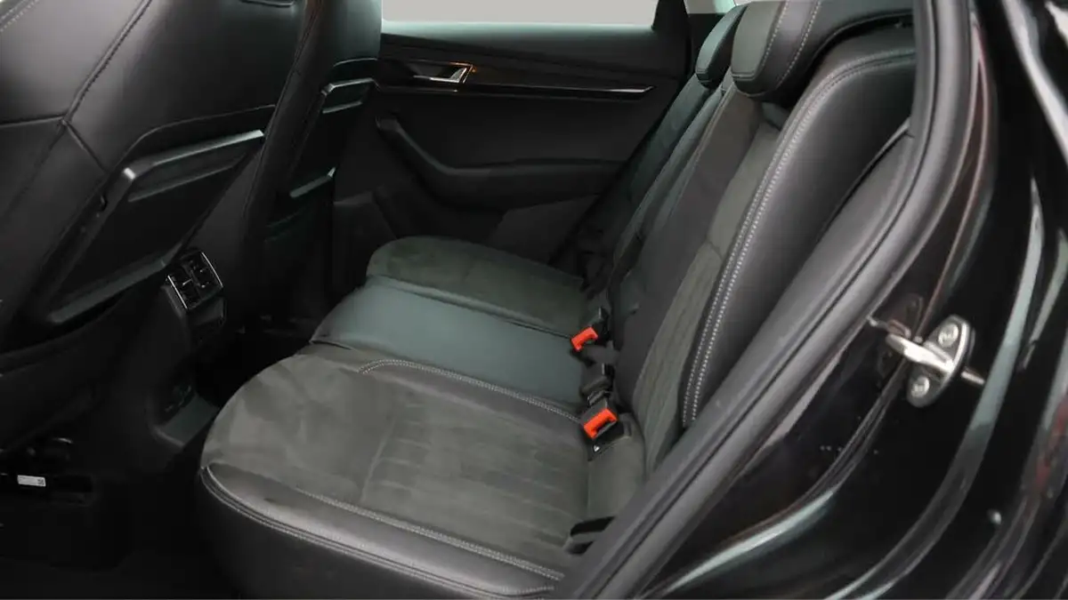 2021-skoda-karoq-15-tsi-se-l-dsg-big-15