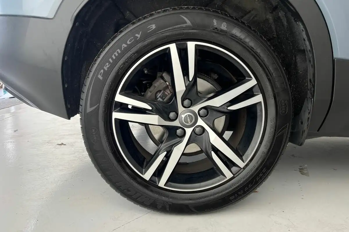 2021-volvo-xc40-15-t3-r-design-161bhp-auto-big-21