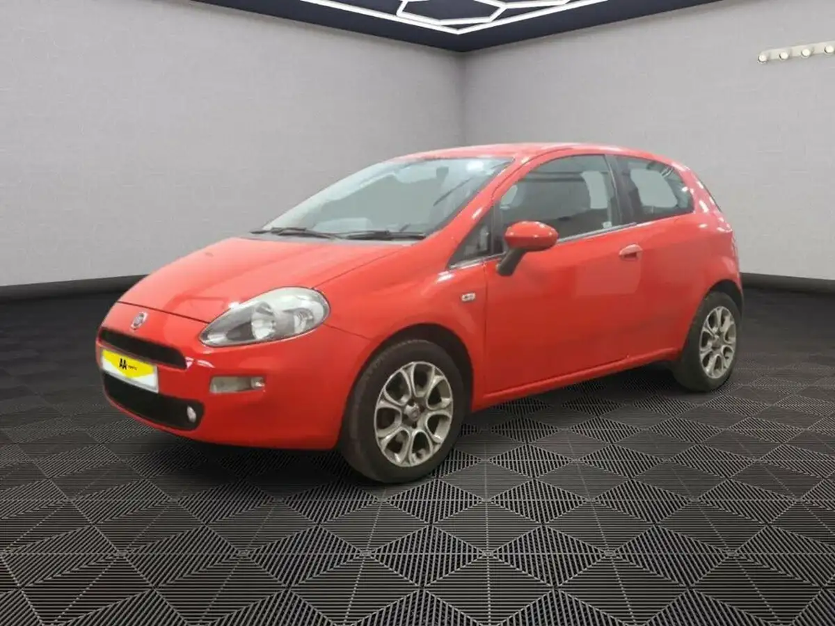 2015-fiat-punto-12-easy-3d-big-2
