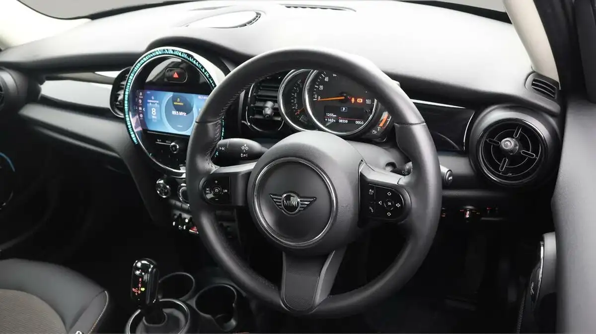 2022-mini-cooper-15-cooper-classic-hatchback-5d-auto-big-8