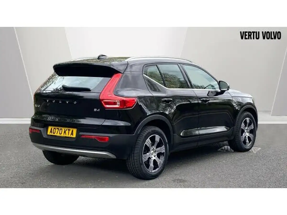 2020-volvo-xc40-20-b4-inscription-big-6
