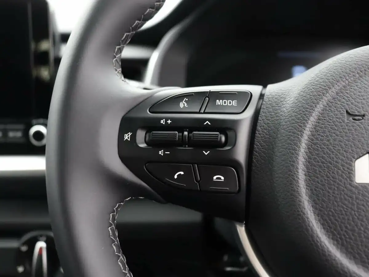 2025-kia-stonic-10-t-gdi-2-dct-big-15