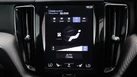 2019-volvo-xc60-20td-d4-r-design-4x4-ss-geartronic-small-12