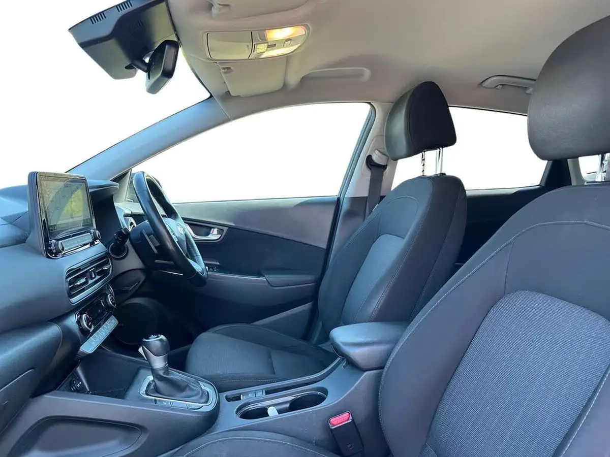 2022-hyundai-kona-16-gdi-premium-big-8
