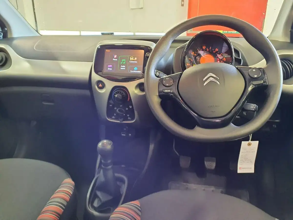 2016-citroen-c1-12-puretech-feel-81ps-5d-big-10