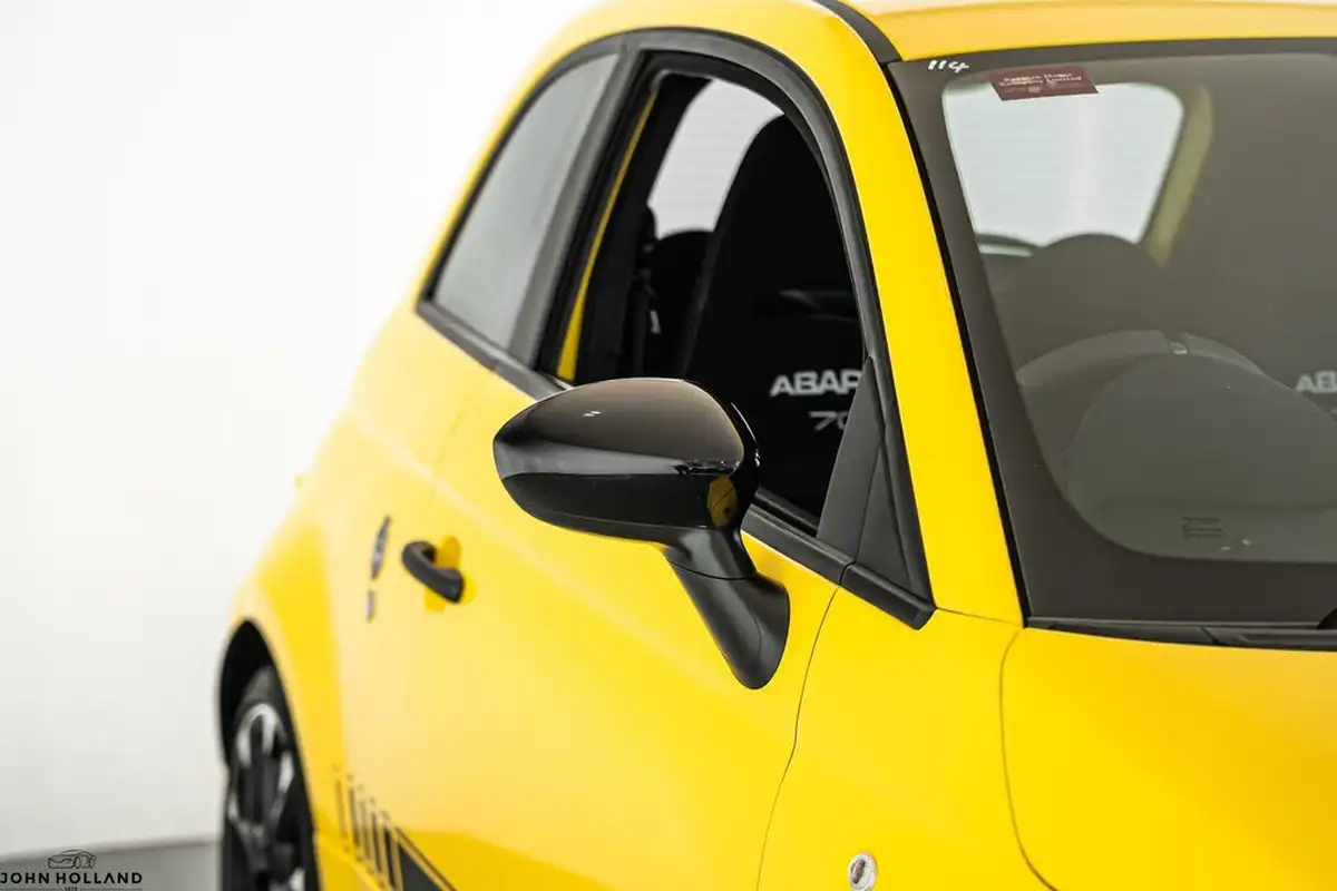 2020-abarth-595-14-tjet-competizione-big-11