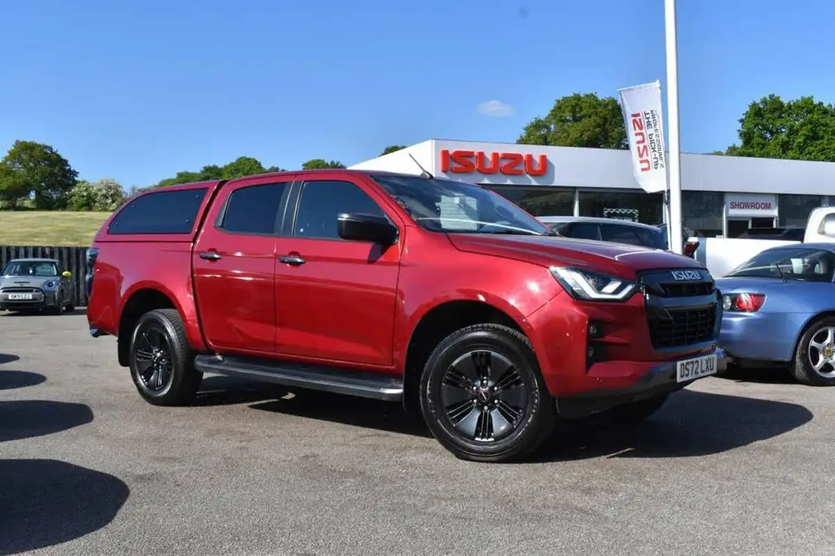 2022-isuzu-d-max-19td-v-cross-pick-up-auto-big-0