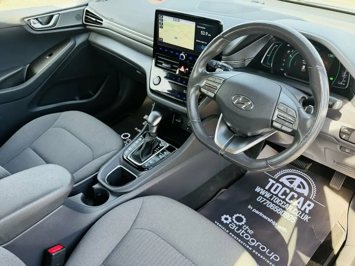 2020-hyundai-ioniq-16-gdi-1st-edition-hybrid-big-8