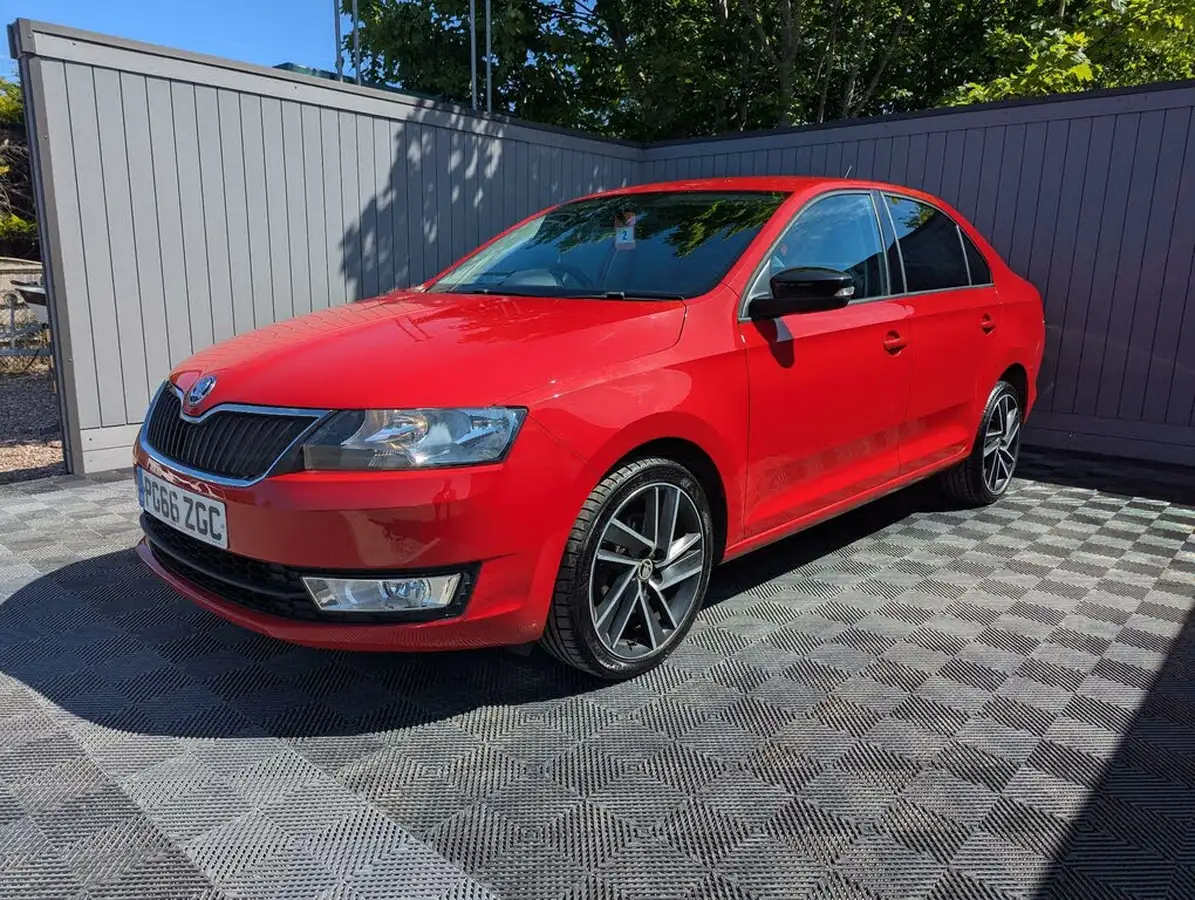 2017-skoda-rapid-12-tsi-sport-big-10