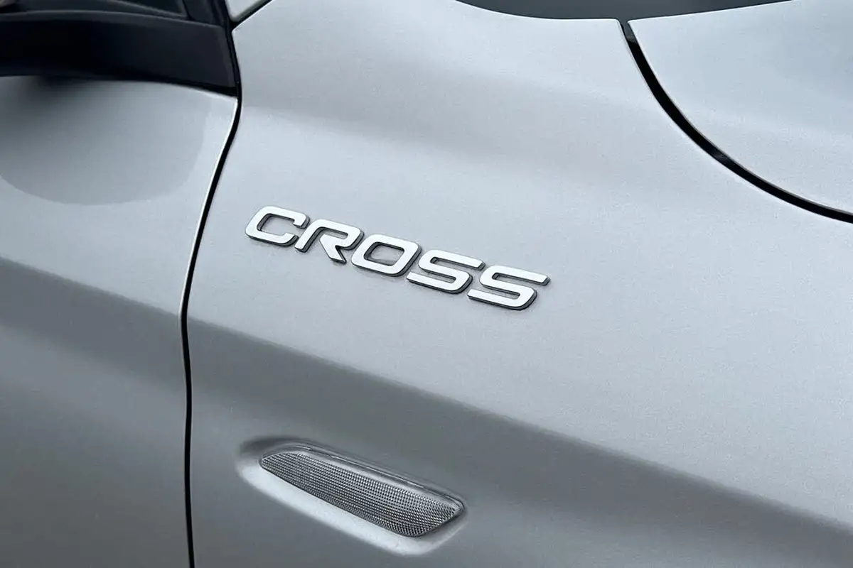 2022-fiat-tipo-10-cross-big-44