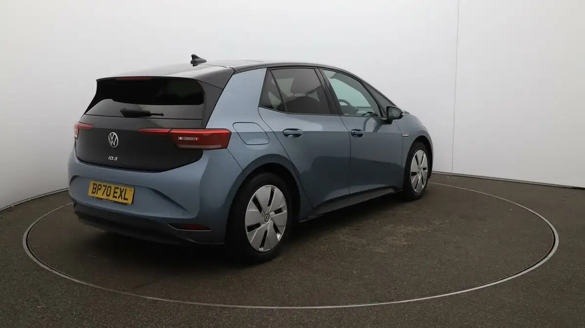 2020-volkswagen-id3-e-style-big-54