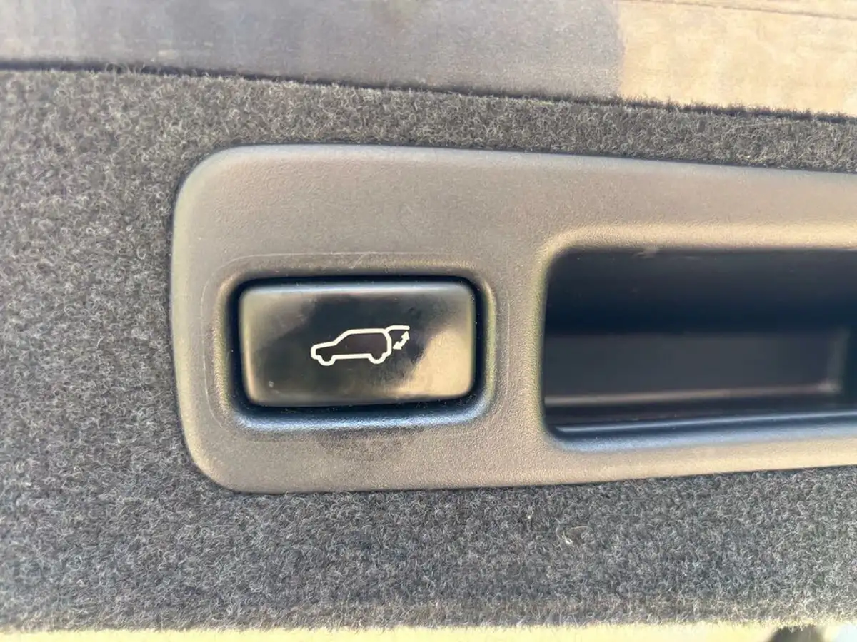 2009-lexus-rx-450h-35-se-i-big-32