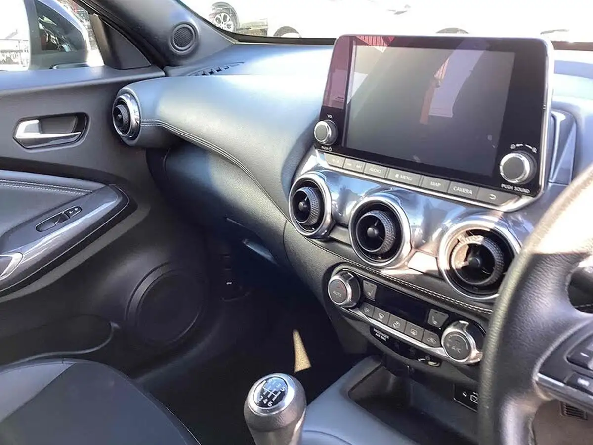 2021-nissan-juke-10-dig-t-tekna-big-28