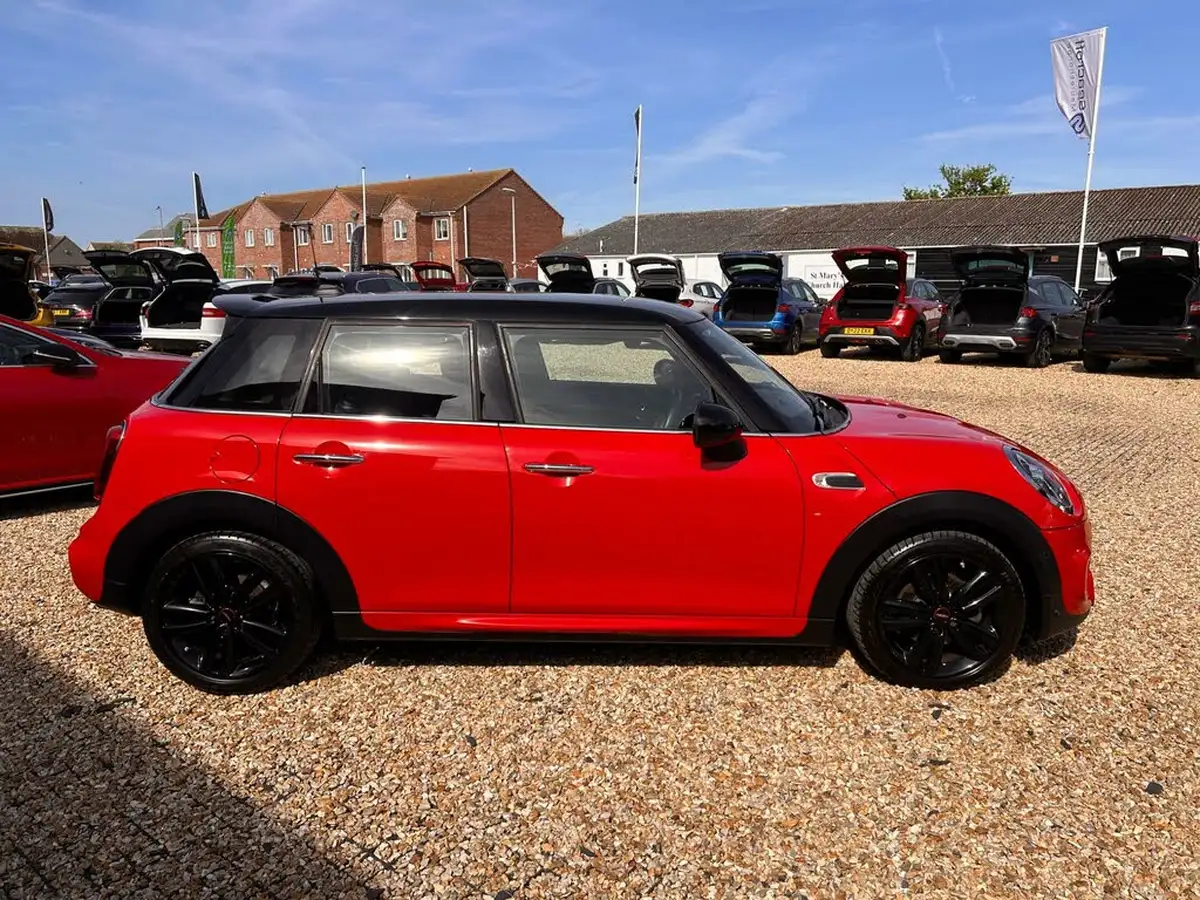 2019-mini-cooper-15-cooper-sport-hatchback-5d-big-7