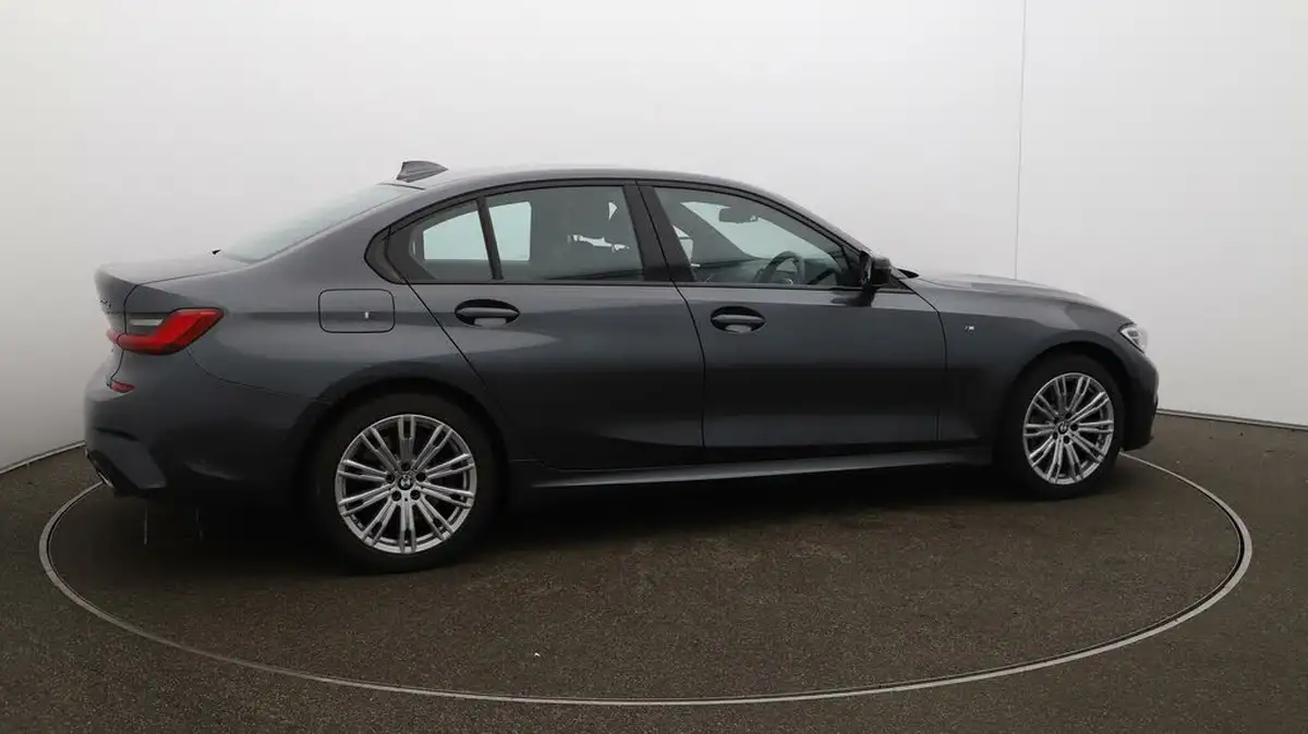 2020-bmw-3-series-20-330e-m-sport-saloon-4d-big-50