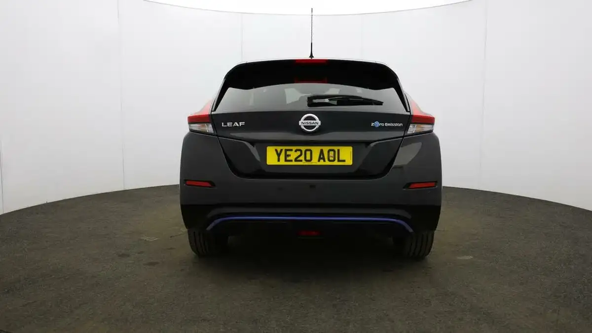2020-nissan-leaf-e-n-connecta-big-62