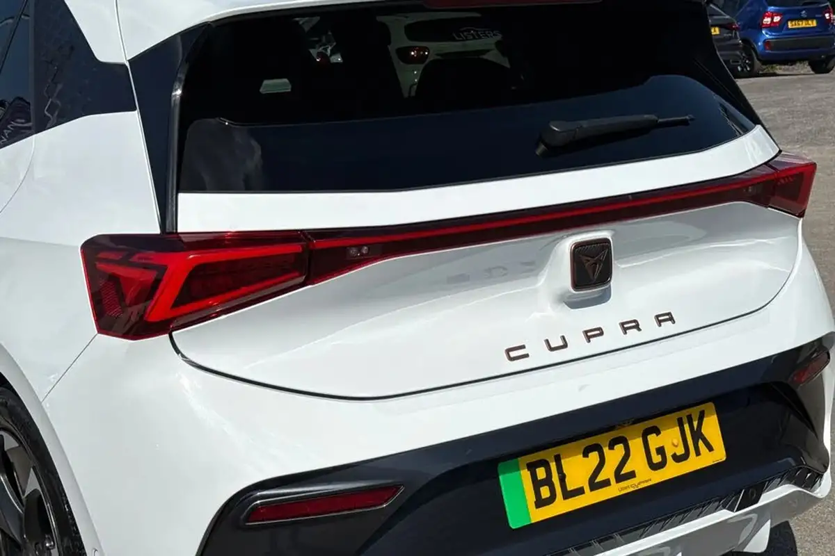 2022-cupra-born-e-v2-230ps-58kwh-e-boost-big-7
