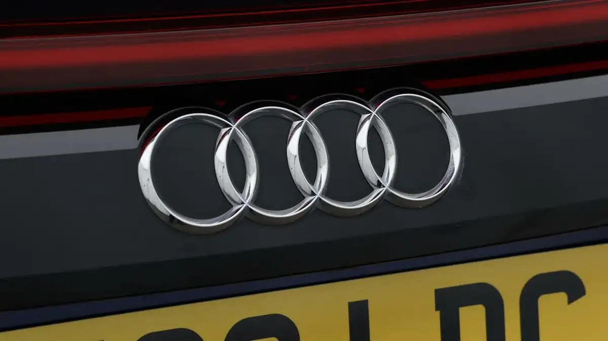 2020-audi-q8-30-50-tdi-s-line-big-21