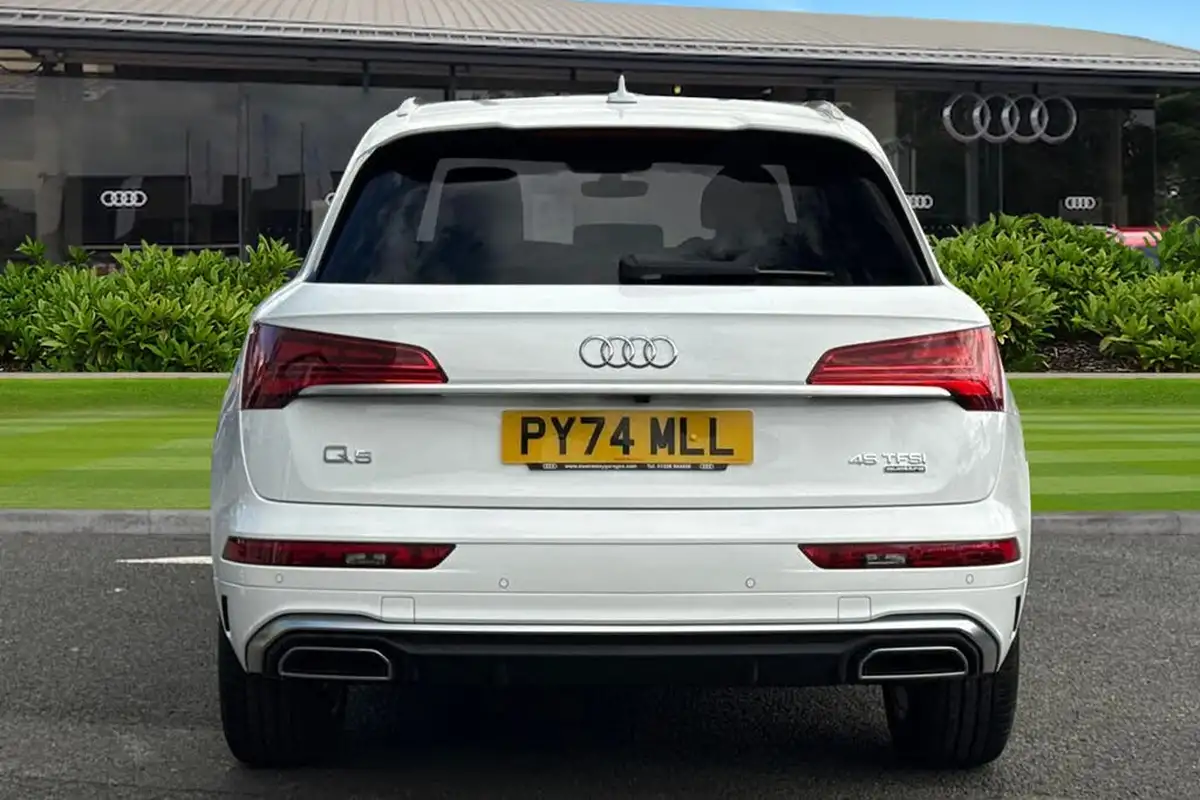 2025-audi-q5-20-45-tfsi-s-line-station-wagon-big-3
