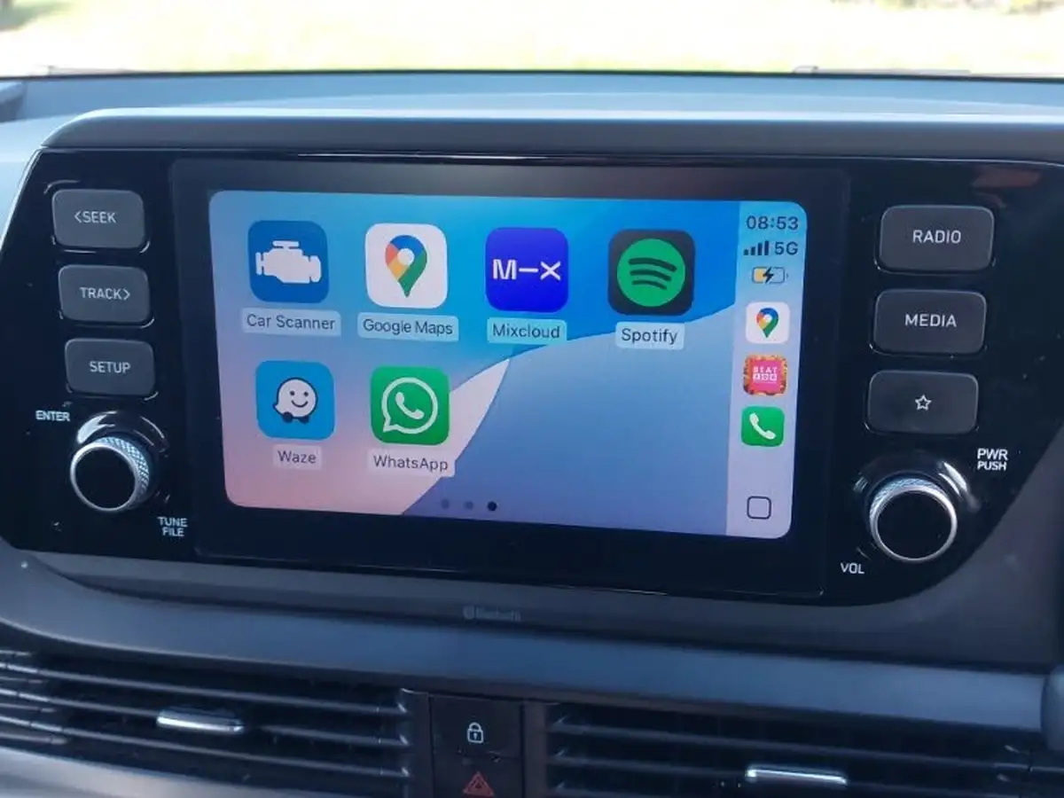 2022-hyundai-i20-10-t-gdi-se-connect-dct-big-15