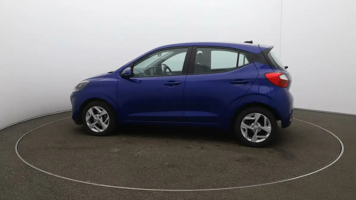 2022-hyundai-i10-12-se-connect-big-56