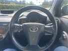 2010-toyota-iq-10-2-small-18