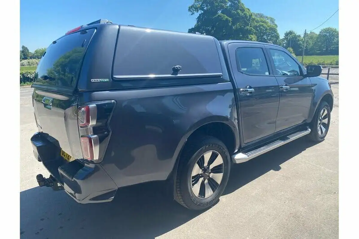2022-isuzu-d-max-19td-dl40-pick-up-auto-big-3