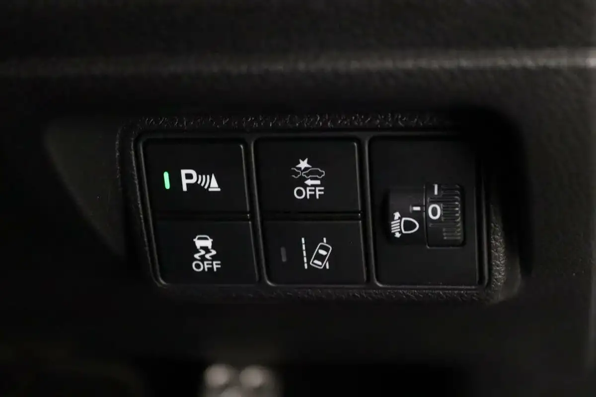 2019-honda-civic-10-vtec-turbo-ex-ss-hatchback-5d-big-18