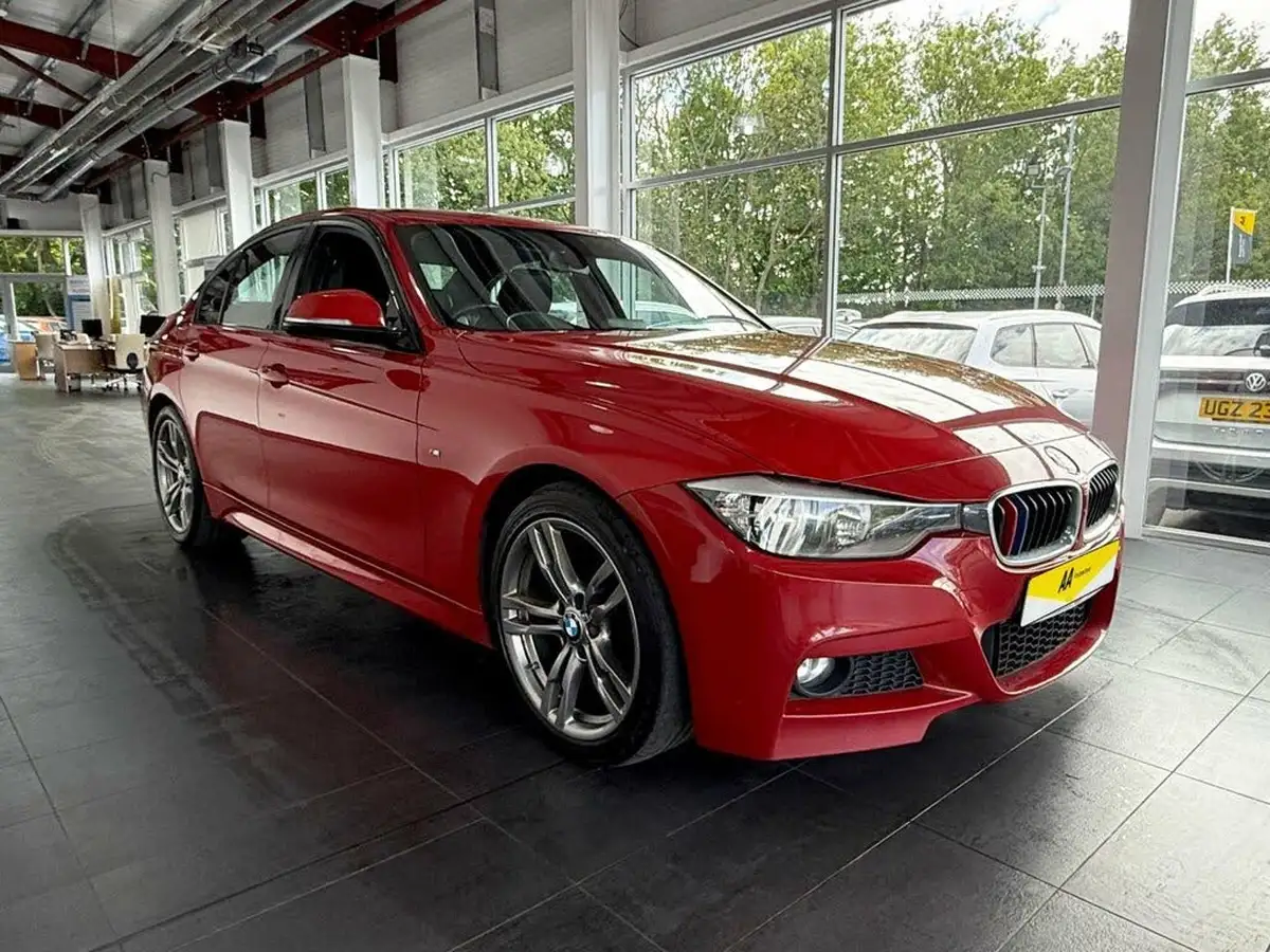 2014-bmw-3-series-20td-320d-m-sport-184bhp-blueperformance-ss-saloon-4d-big-2