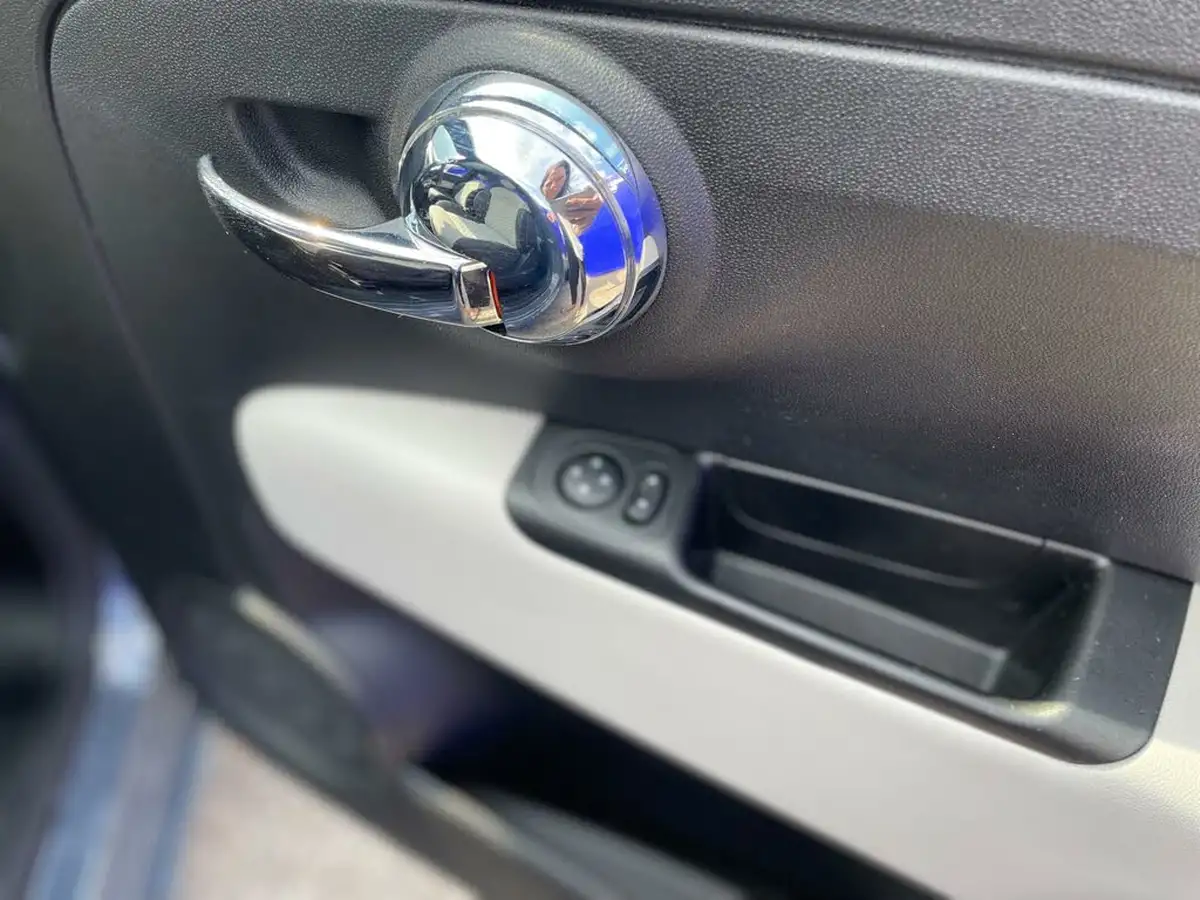 2021-fiat-500-10-dolcevita-big-4