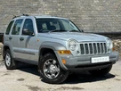 2005-jeep-cherokee-24-sport-small-0