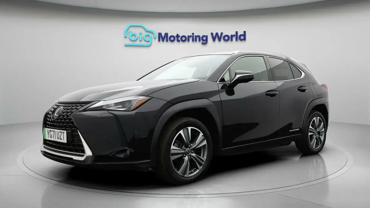 2021-lexus-ux-300e-e-ux-big-2