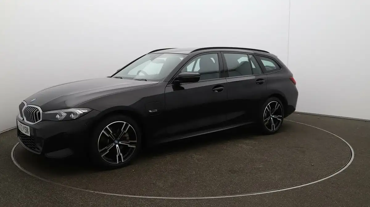 2022-bmw-3-series-20-330e-m-sport-touring-5d-big-66