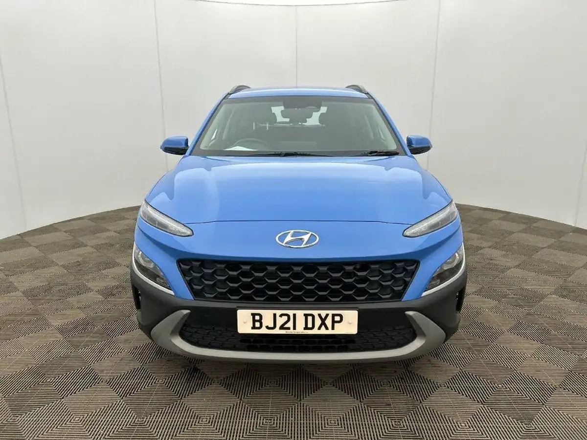 2021-hyundai-kona-16-gdi-se-connect-big-2