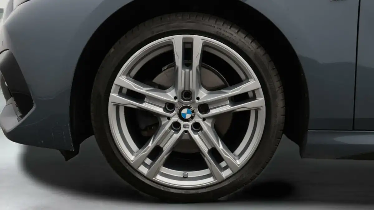 2023-bmw-2-series-15-218i-sport-dct-big-18